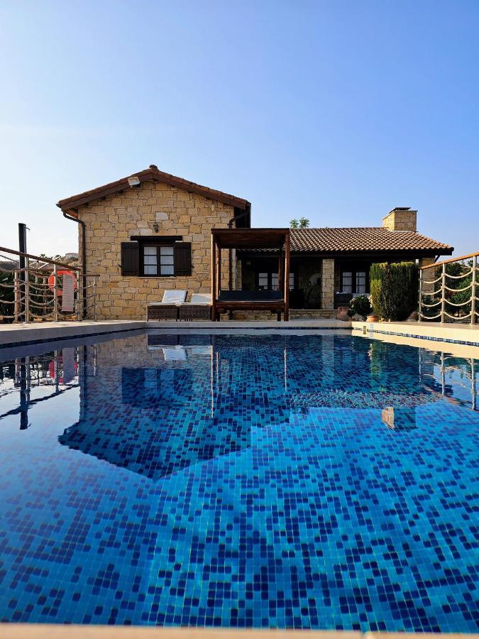 Paradise Traditional House Maroni Ngoại thất bức ảnh